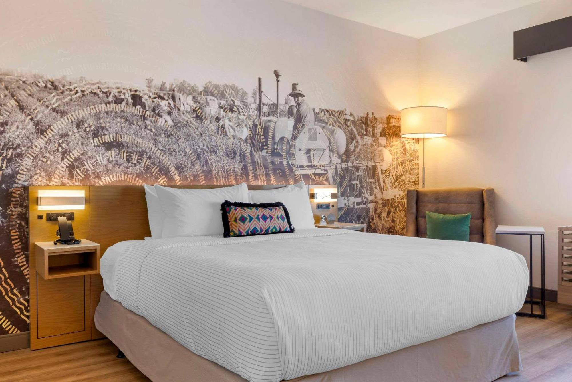 Cambria Hotel El Centro - Imperial Экстерьер фото