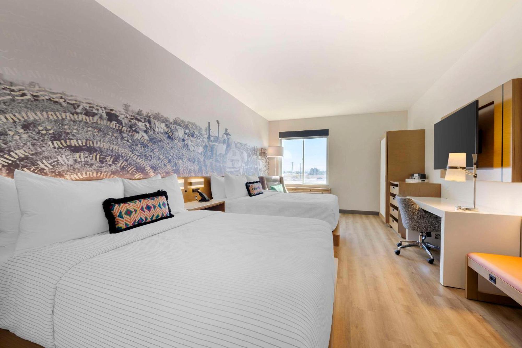 Cambria Hotel El Centro - Imperial Экстерьер фото